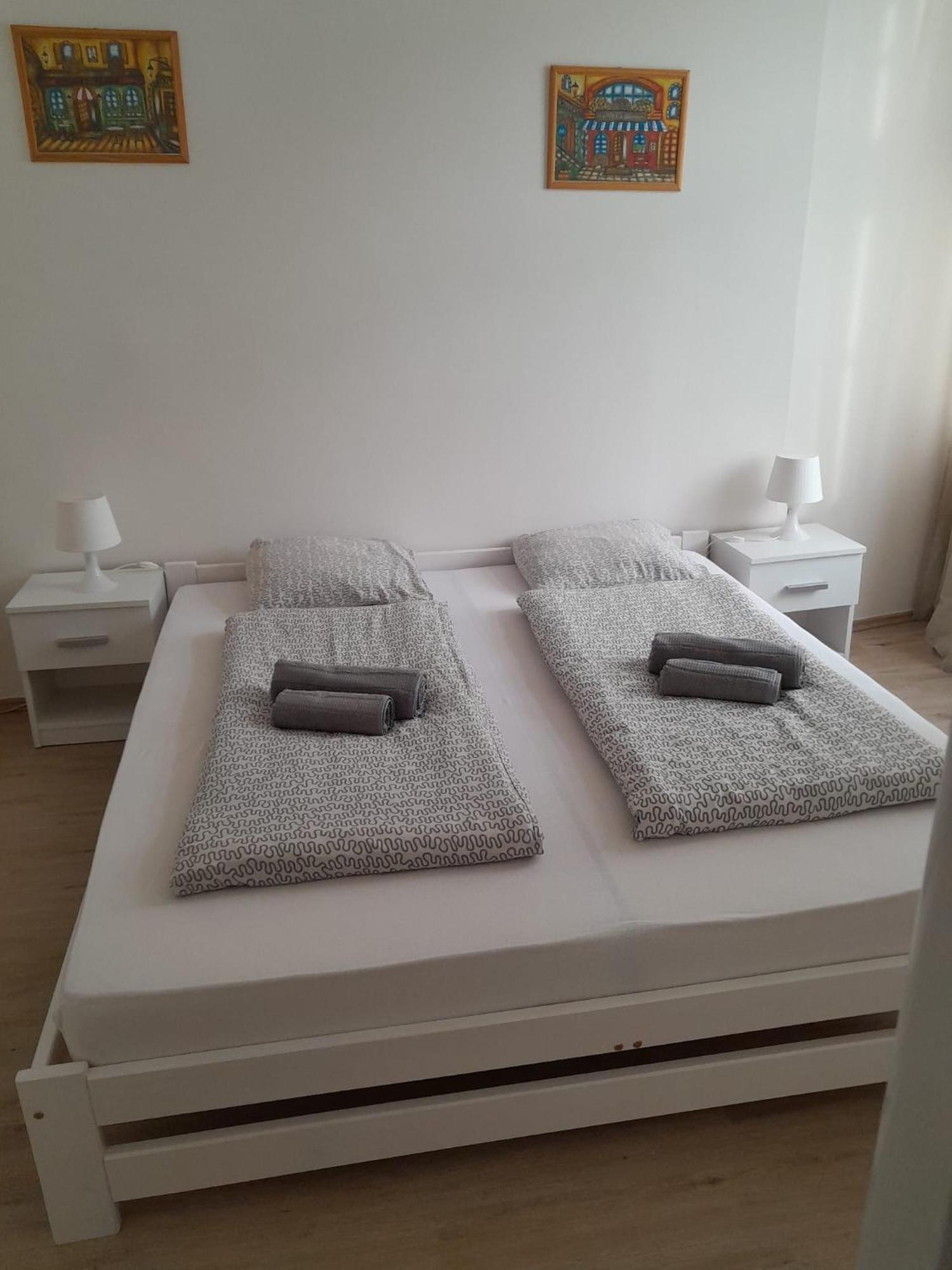 Lubert Apartmany S.R.O Praha Exteriér fotografie
