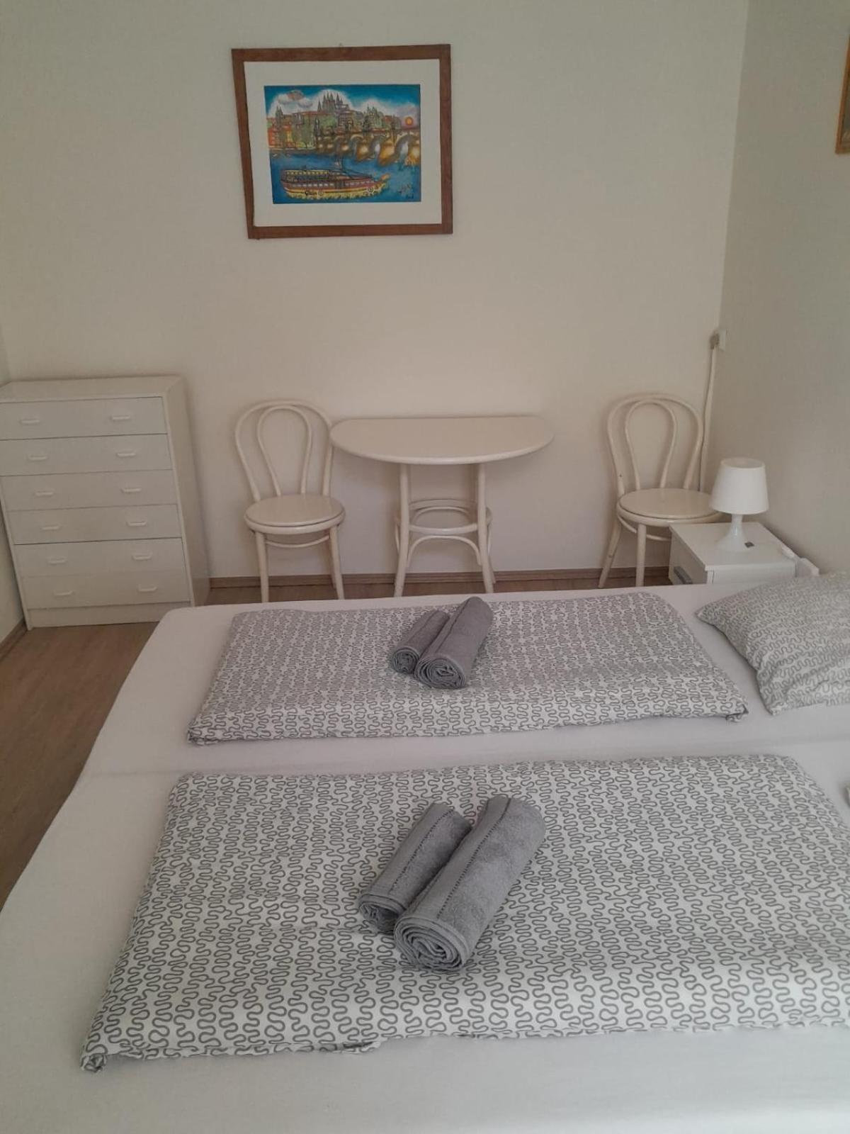 Lubert Apartmany S.R.O Praha Exteriér fotografie