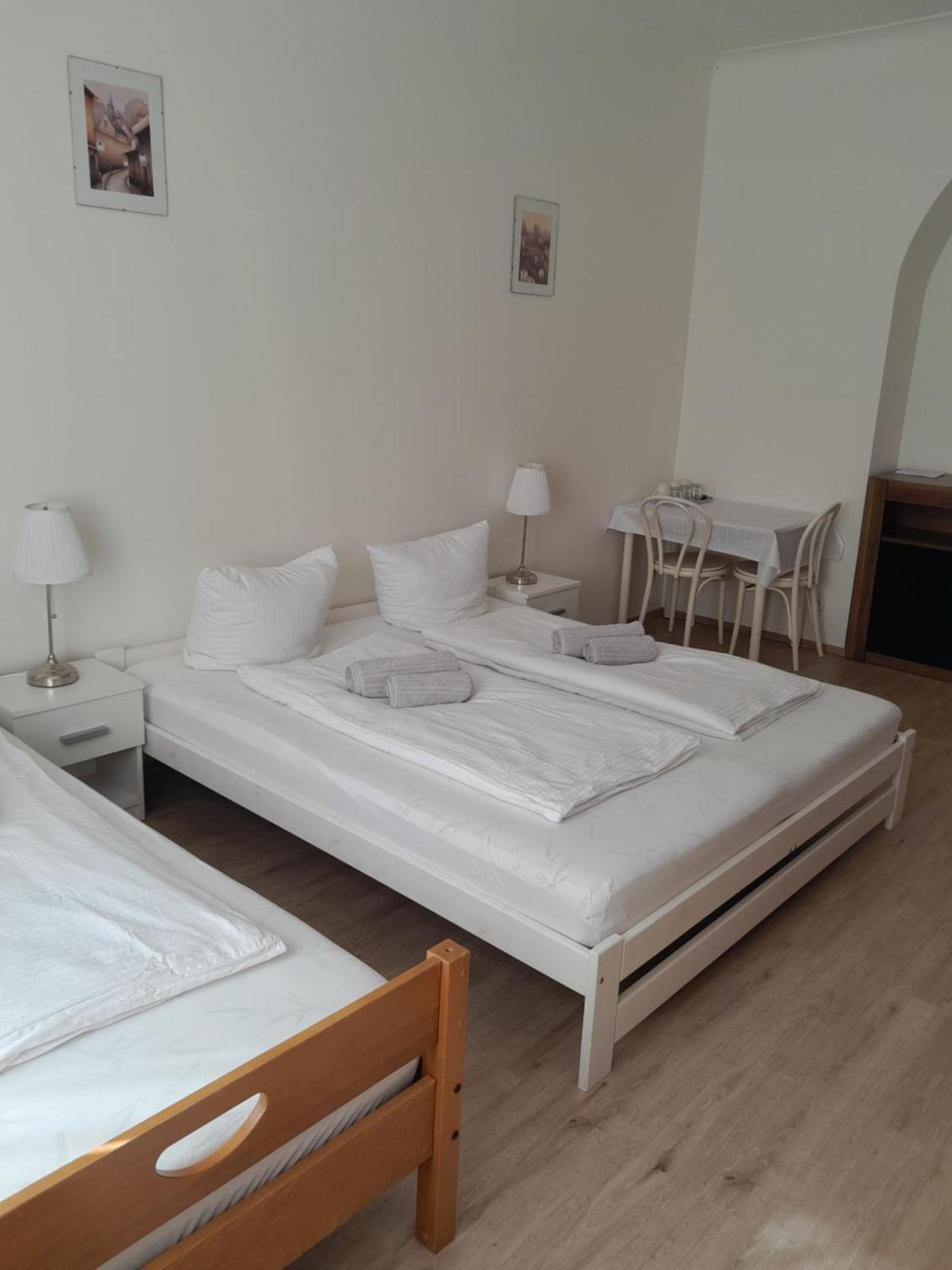 Lubert Apartmany S.R.O Praha Exteriér fotografie
